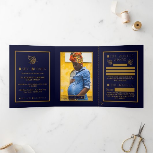Gold Butterfly, Navy Blue Baby shower Suite Drieluik Uitnodiging (Binnen)