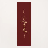 Gold Calligraphy Script Personalized Name Maroon Yogamat (Voorkant)