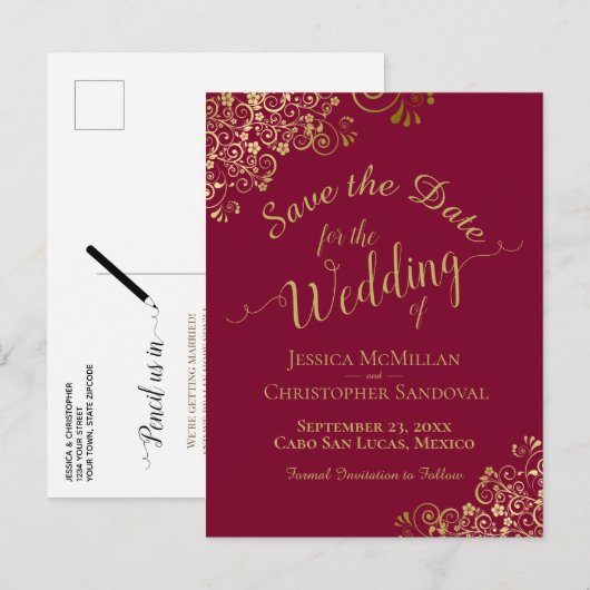 Gold Calligraphy Wedding Save the Date Maroon Aankondigingskaart (Voorkant / Achterkant)
