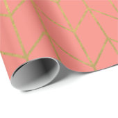 Gold Chevron Coral Pink Background Modern Cadeaupapier (Rol Hoek)