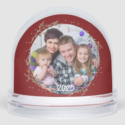 Gold Circle & Warm Red Family Photo Christmas Card Sneeuwbol (Voorkant)