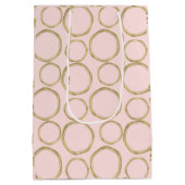 Gold Circles & Blushing Pink Modern Trendy Chic Medium Cadeauzakje (Achterkant)