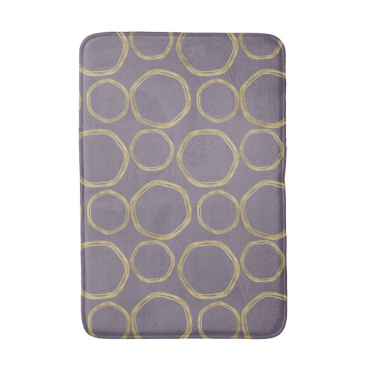 Gold Circles & Rustic Taupe Paars Modern Trendy Badmat (Voorkant Verticaal)