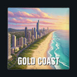 Gold Coast Australië Reizen Magneet<br><div class="desc">De Gold Coast, gelegen in Queensland, Australië, is een van de beroemdste strandbestemmingen van het land, bekend om zijn gouden zandstranden, surfcultuur en het bruisende stadsleven. Het gebied strekt zich uit over 57 kilometer kustlijn en beschikt over enkele van de beste stranden in Australië, waaronder Surfers Paradise, Burleigh Heads en...</div>