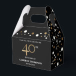 Gold Confetti Black 40e verjaardag Favor Box Bedankdoosjes<br><div class="desc">Vier een mijlpaal in stijl met onze Gold Confetti Black 40th Birthday Favor Box! Dit chique en klassieke ontwerp heeft een verfijnde combinatie van goud, zwart en wit confetti, die de perfecte toon vormt voor een fantastische viering van de 40ste verjaardag. Personaliseer en pas deze gunstbox aan met de naam...</div>