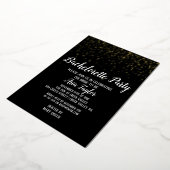 Gold Confetti op Black Bachelorette Party Gold Folie Uitnodiging (Gedraaid)