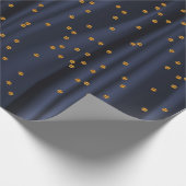 Gold Confetti Polka Dots op Navy Blue Satin Cadeaupapier (Hoek)