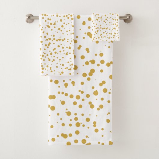Gold Confetti Stippen op wit Bad Handdoek (Insitu)