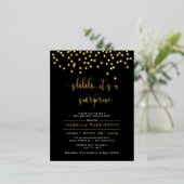 Gold Confetti Surprise Birthday Party Folie Uitnodiging Briefkaart (Staand Voorkant)