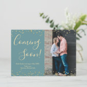 Gold Confetti zwangerschapsaankondiging Kaart op B (Staand voorkant)