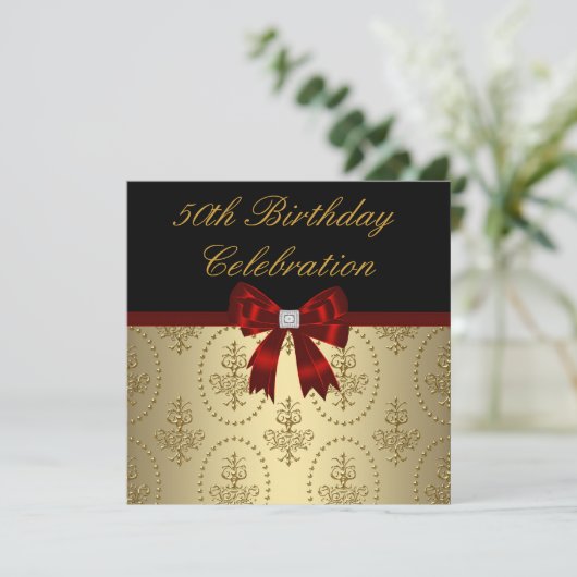 Gold Crest Red Bow Vrouwen Elegant 50ste Verjaarda Kaart (Staand voorkant)