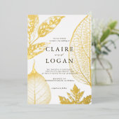 Gold Delicate Leaves Wedding Folie Folie Uitnodiging (Staand Voorkant)
