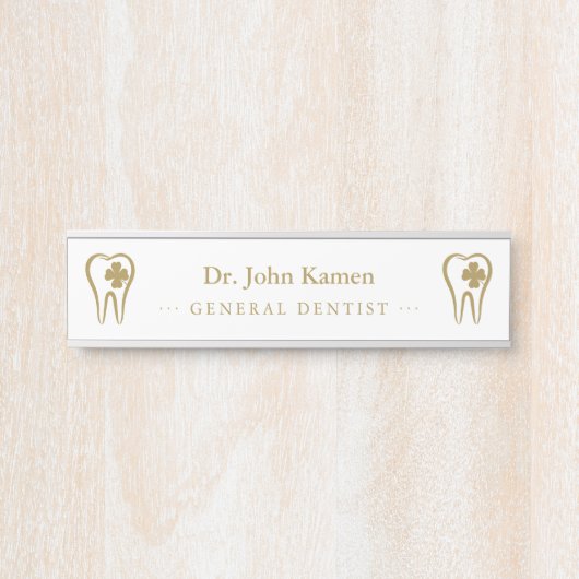 Gold Dentist | Tedh Deurbordje (Voorkant)
