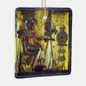 Gold Egyptian Characters op een Keramisch Ornament (Rechts)