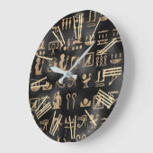 Gold Egyptian Hieroglyphics on Black Grote Klok (Hoek)