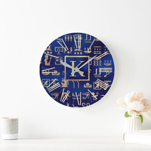 Gold Egyptian Hieroglyphics on Blue Intial Grote Klok (Huis)