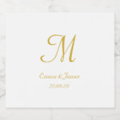Gold Elegant White Script Monogram Weddenschap Likeurfles Etiket (Enkel label)