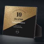 Gold Employee jarenlange serviceherkenning logo Fotoplaat<br><div class="desc">Show uw medewerkers hoeveel waarde u hecht aan hun toewijding en loyaliteit met onze Custom Employee Years of Service Recognition Logo Award. Deze elegante plaquette in trofeestijl dient als een tijdloos symbool van waardering en stelt u in staat om het te personaliseren met de naam van de werknemer, jaren van...</div>