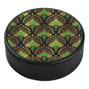 Gold en green Art Deco-patroon op zwart Hockey Puck