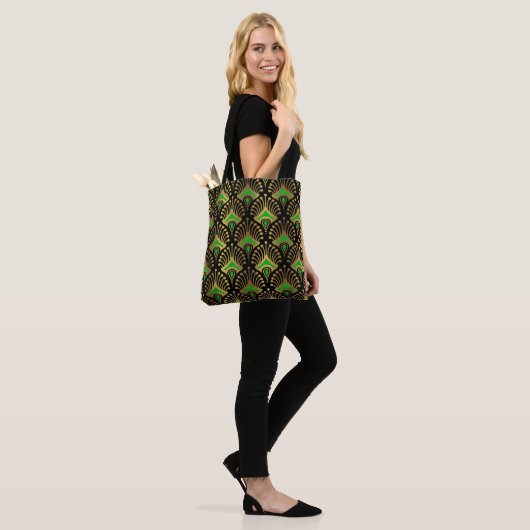 Gold en green Art Deco-patroon op zwart Tote Bag (Op model)