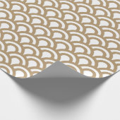 Gold en White Art Deco Fish Scale Pattern Cadeaupapier (Hoek)