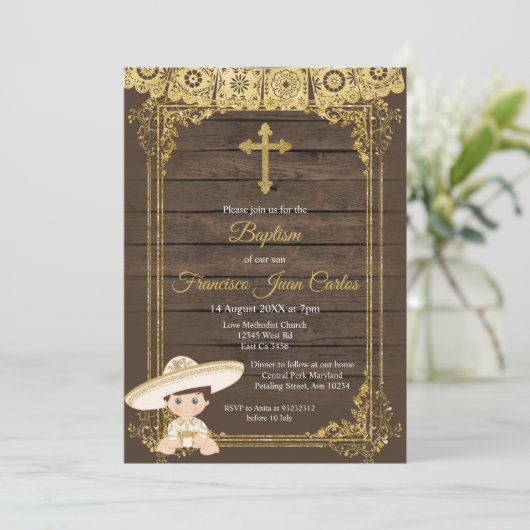 Gold Fiesta Boy Baptism Christening Uitnodiging (Staand voorkant)
