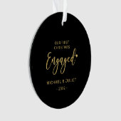 Gold First Kerstmis Engaged Couple Photo Ceramic Ornament (voorkant)