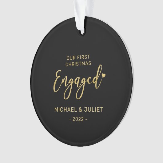 Gold First Kerstmis Engaged Couple Photo Ceramic Ornament (voorkant)