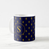 Gold Fleur de Lis Pattern op Royal Blue Koffiemok (Voorkant links)