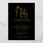 Gold Flirty Thriving 30th Birthday Folie Invitatio Folie Uitnodiging (Voorkant)