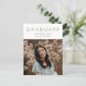 Gold Floral Greenery Typografie Foto Afstuderen Uitnodiging Briefkaart (Staand voorkant)
