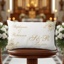 Gold Floral Monogram Wedding Gift Sierkussen