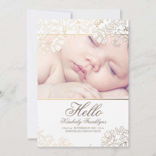 Gold Floral Newborn Baby Foto geboorteaankondiging Aankondiging (Voorkant)