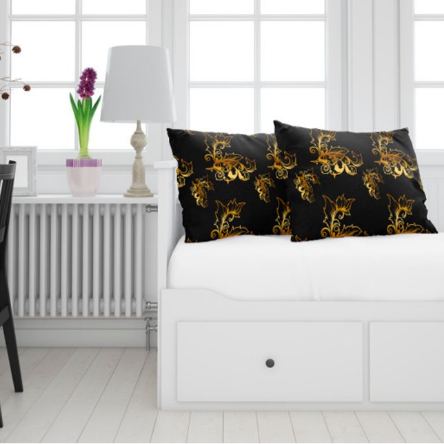 Gold Flourishes op Black Kussen (Creator heeft geüpload)