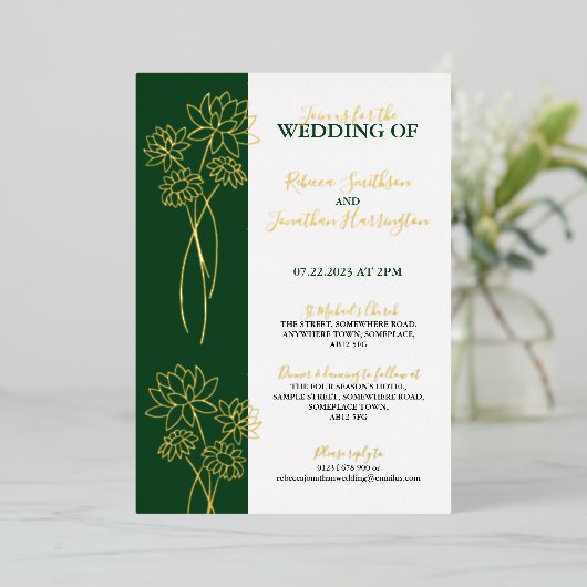 Gold Flowers Green Photo Wedding Folie Uitnodiging (Staand Voorkant)