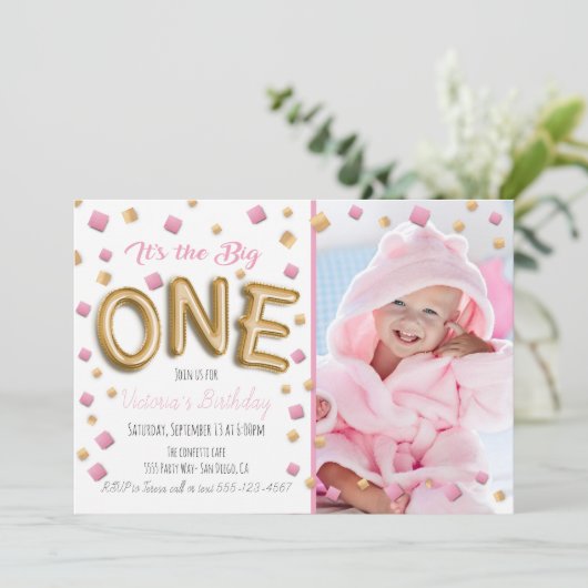 Gold Foil Ballon 1e verjaardag foto uitnodiging (Staand voorkant)