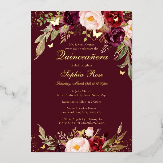 GOLD FOIL Burgundy Blush Floral Quinceanera Folie Uitnodiging (Voorkant)