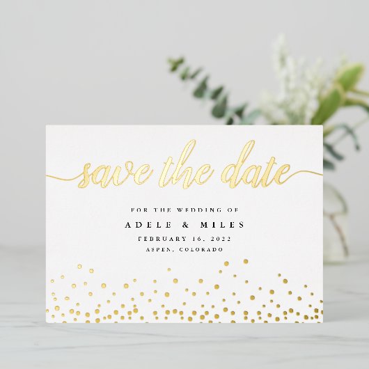 Gold Foil Calligraphy Confetti Save the Date Kaart (Staand Voorkant)
