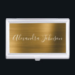 Gold Foil Elegant Modern Luxury Visitekaarthouder<br><div class="desc">Faux Gold Folie Metallic Roestvrij staal Minimalistische visitekaarthouder met wit geletterde script handtekening typografie voor het monogram. De Gold Foil Metal visitekaarthouders kunnen worden aangepast met jouw naam. Neem contact op met de ontwerper voor aangepaste overeenkomende items.</div>