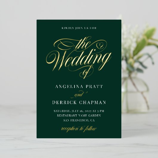 Gold Foil Emerald Green Calligraphy Wedding Folie Uitnodiging (Staand Voorkant)