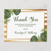 Gold Foil en Green Palm Leaf Beach Weddenschap Aankondigingskaart (Voorkant)