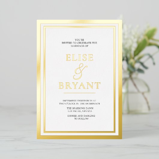 Gold Foil en White Simple Modern Weddenschap Folie Uitnodiging (Staand Voorkant)