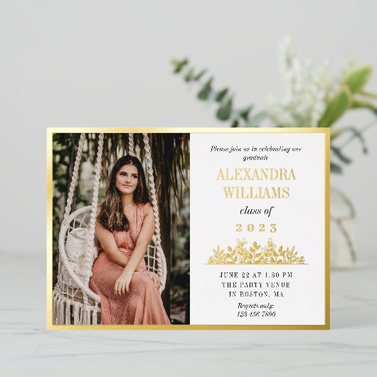 Gold Foil Lijst & Florals Foto Afstuderen Folie Folie Uitnodiging (Staand Voorkant)