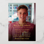 Gold Foil Simple Bar Mitzvah Photo Folie Invitatio Folie Uitnodiging<br><div class="desc">Pas alle tekst voor bar of vleermuis mitzvah aan. Kies goudfolie,  zilverfolie of goudfolie van roos. De de fotobekleding van de gradiënt is facultatief.</div>