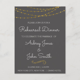 Gold Foil String Lights & Script Rehearsal Dinner Uitnodiging Briefkaart
