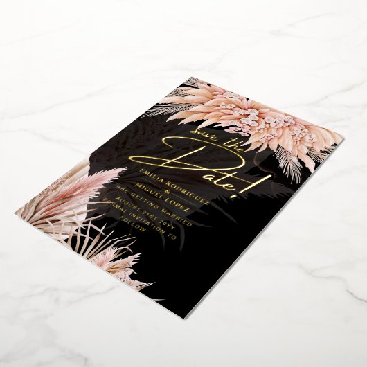Gold Foil Tropical Pampas Grass Weddenschap Save D Folie Uitnodiging (Gedraaid)