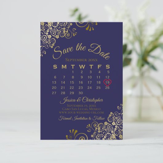 Gold Frills op Navy Blue Elegant Wedding Calendar Save The Date (Staand voorkant)