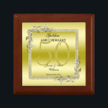 Gold Gem en Glitter 50th Golden Wedding Jubileum Cadeaudoosje<br><div class="desc">Glamoureus en elegant poot 50th Golden Wedding Jubileum cadeau box met stijlvolle gouden steensieraden, hoekversieringen en bijbehorend gekleurd glitter border lijst. Een romantisch ontwerp voor je viering. Alle tekst-, lettertype- en lettertypekleur kan volledig worden aangepast om aan uw vereisten te voldoen. Als je wilt helpen je product aan te passen,...</div>