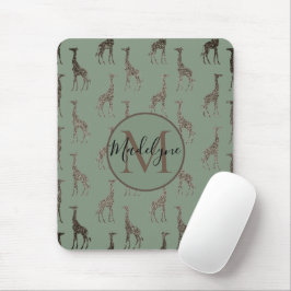 Gold Giraffe op Sage Green Muismat