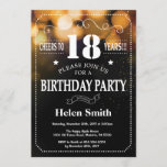 Gold Glitter 18th Birthday Invitation Kaart<br><div class="desc">Gold Glitter 18th Birthday Invitation. Witte Typografie. Achtergrond zwart-wit karton. Volwassen verjaardag. Mannelijke Mannen of vrouwen: Birthday. Kinder jongen of meisje Lady Teen Teenage Bday Invite. 13e 15e 16e 18e 21e 30e 40e 50e 60e 70e 80e 90e 100e. Elke leeftijd. Voor verdere aanpassing, te klikken gelieve de knoop "van de...</div>